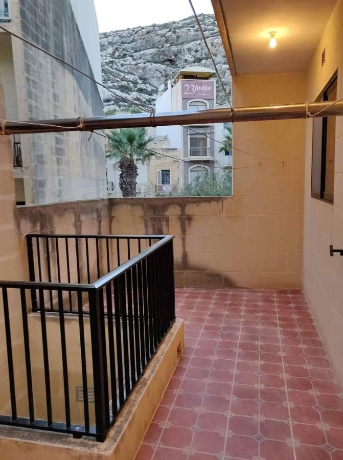 Minute Walk To The Beach Munxar Exterior foto